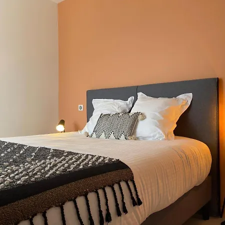 Les 3 Baigneuses : 2 Chambres, Neuf Proche De Toutes Commodites *